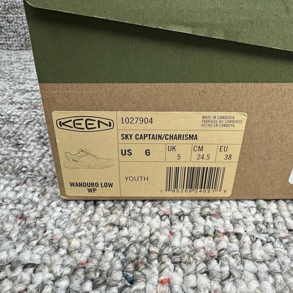 KEEN Shoes Youth Size 6 Wanduro Low Waterproof Sky Captain Purple New